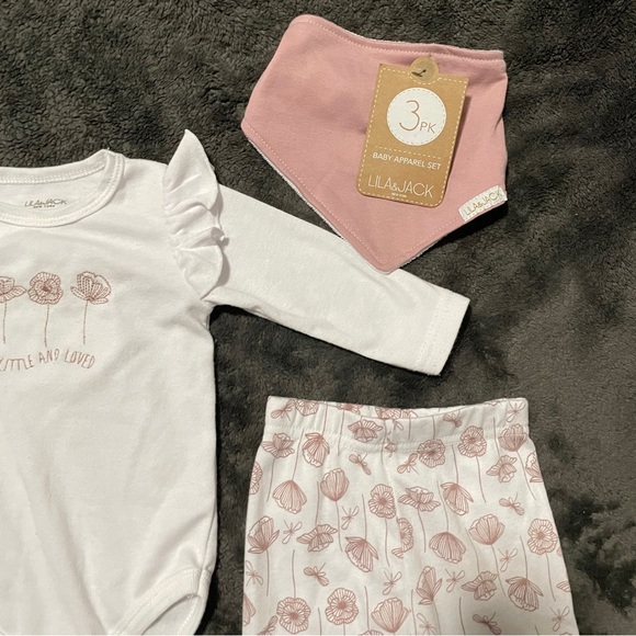 Lily & Jack 6-9M 3pc Set Long Sleeve Onesie Pants & Bib - Picture 2 of 8